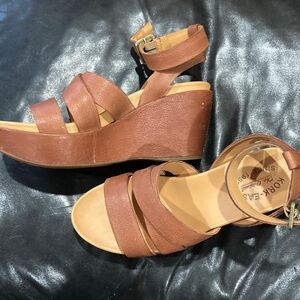 Kork-Ease Women's Brown Wedge Sandals
